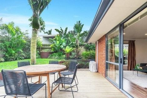Photo of property in 150 Penrose Road, Mount Wellington, Auckland, 1060