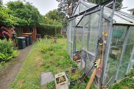 Photo of property in 44 Rowcliffe Crescent, Avonside, Christchurch, 8061