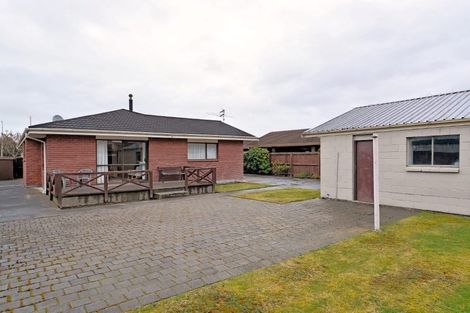 Photo of property in 74 Anglesea Avenue, Parklands, Christchurch, 8083