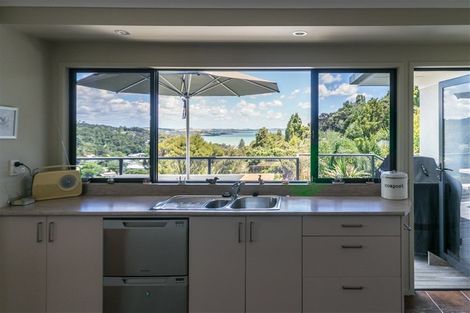 Photo of property in 12 Panorama Avenue, Paihia, 0200