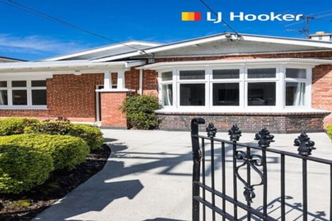 Photo of property in 214 Musselburgh Rise, Andersons Bay, Dunedin, 9013