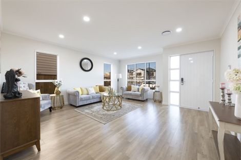 Photo of property in 61 Tir Conaill Avenue, Flat Bush, Auckland, 2019