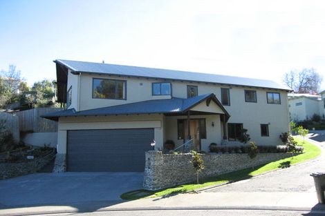 Photo of property in 5 Laing Cove, Havelock North, 4130