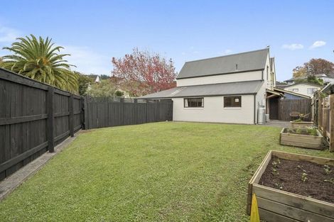 Photo of property in 5a Tapestry Grove, Silverstream, Upper Hutt, 5019