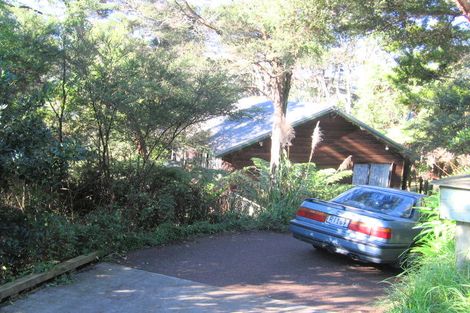 Photo of property in 110 Laingholm Drive, Laingholm, Auckland, 0604