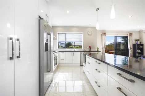 Photo of property in 1 Moonlight Drive, Rototuna North, Hamilton, 3210