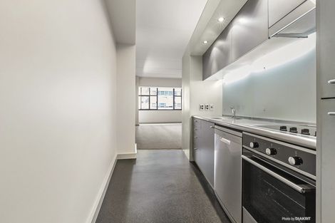 Photo of property in Gerondis Bldg Apartments, 312/60 Willis Street, Wellington Central, Wellington, 6011