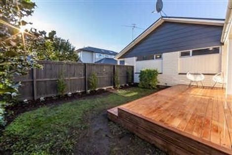 Photo of property in 2/9 Somme Street, St Albans, Christchurch, 8014