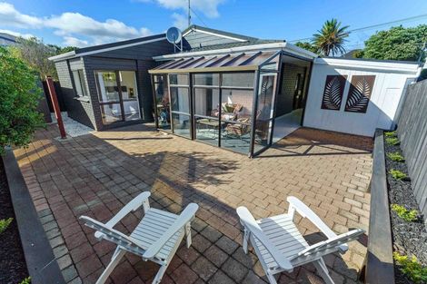 Photo of property in 7a Nathan Avenue, Paraparaumu Beach, Paraparaumu, 5032
