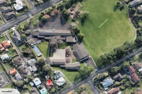 Photo of property in 18 Roberts Avenue, Bayswater, Auckland, 0622