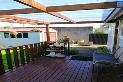 Photo of property in 36 Chapman Crescent, Naenae, Lower Hutt, 5011