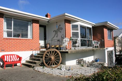 Photo of property in 10 Kinmont Crescent, Kinmont Park, Mosgiel, 9024