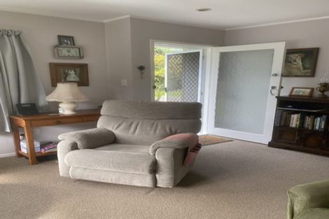 Photo of property in 1/11 Tainui Street, Torbay, Auckland, 0630