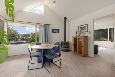 Photo of property in 28 Harry Shaw Way, Raumati South, Paraparaumu, 5032