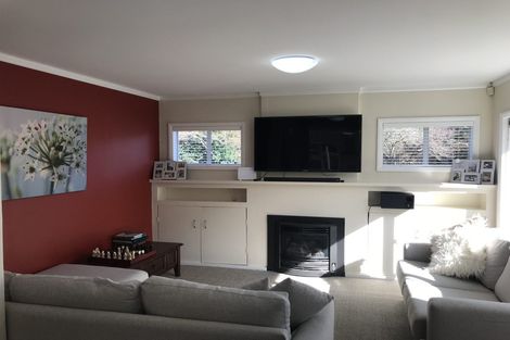 Photo of property in 11 Blue Mountains Road, Silverstream, Upper Hutt, 5019