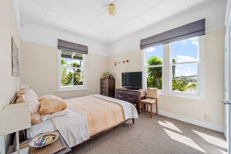 Photo of property in 1243 Whangaparaoa Road, Gulf Harbour, Whangaparaoa, 0930
