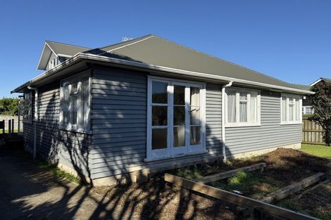 Photo of property in 32 Aliford Avenue, One Tree Hill, Auckland, 1061