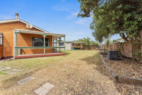 Photo of property in 31 Scott Avenue, Otaki Beach, Otaki, 5512