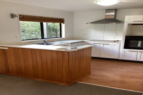 Photo of property in 3/13 Aorangi Place, Birkenhead, Auckland, 0626