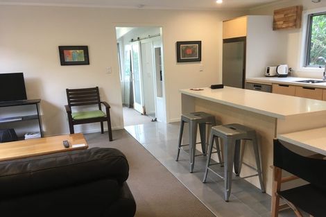 Photo of property in 9 Erua Road, Ostend, Waiheke Island, 1081