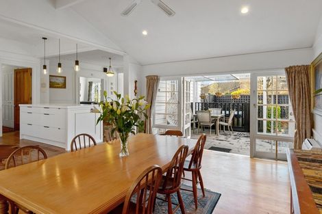 Photo of property in 2 Girvan Street, Fendalton, Christchurch, 8041