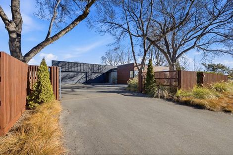 Photo of property in 38 Grassmere Street, Papanui, Christchurch, 8052