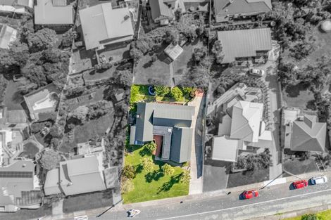 Photo of property in 9 Thornley Street, Titahi Bay, Porirua, 5022