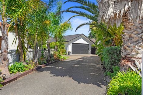 Photo of property in 7 Piha Close, Papamoa Beach, Papamoa, 3118