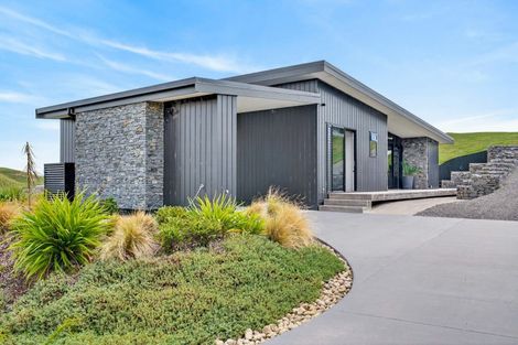 Photo of property in 17 Te Roera Drive, Taradale, Napier, 4112