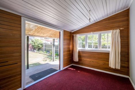 Photo of property in 41 Durham Street, Picton, 7220