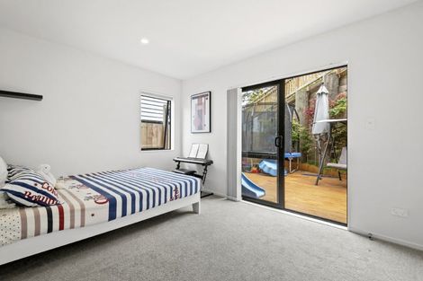 Photo of property in 13a Morton Avenue, Forrest Hill, Auckland, 0620