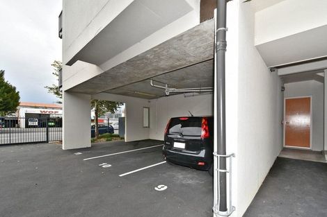 Photo of property in 9/318 Barbadoes Street, Christchurch Central, Christchurch, 8011