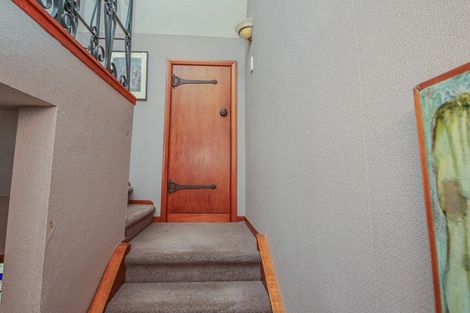 Photo of property in 67 Mako Mako Road, Levin, 5510