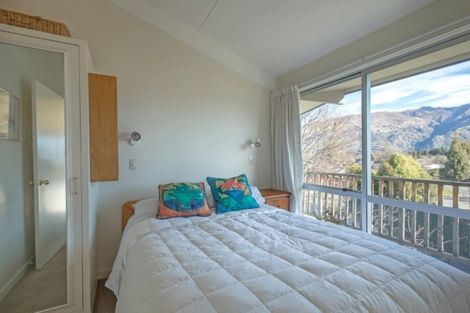 Photo of property in 20 Hunter Crescent, Wanaka, 9305