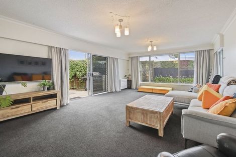 Photo of property in 1/6 Croziers Road, St Albans, Christchurch, 8052