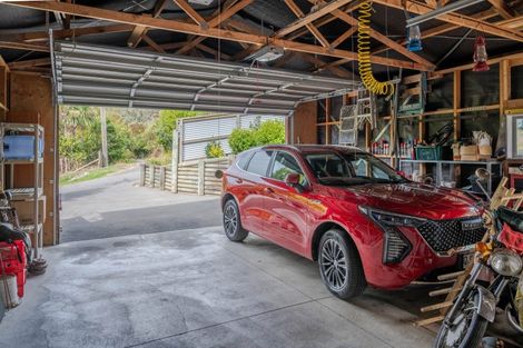 Photo of property in 6 Kotlowski Road, Takamatua, Akaroa, 7581