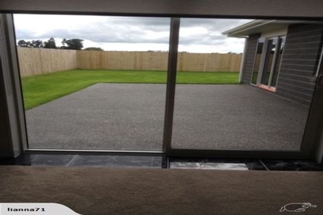 Photo of property in 8 Helen June Avenue, Flagstaff, Hamilton, 3210