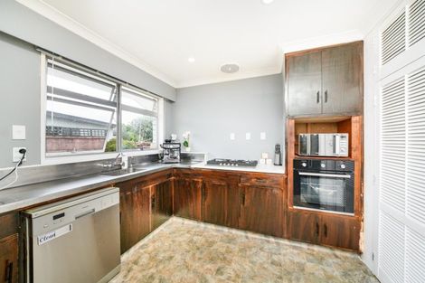 Photo of property in 128 Long Melford Road, Awapuni, Palmerston North, 4412