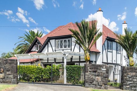 Photo of property in 41 Quadrant Road, Onehunga, Auckland, 1061