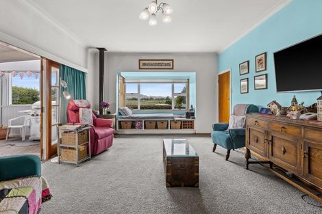 Photo of property in 905 Southland Road, Raureka, Hastings, 4120