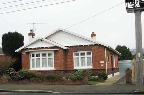 Photo of property in 268 Macandrew Road, Forbury, Dunedin, 9012