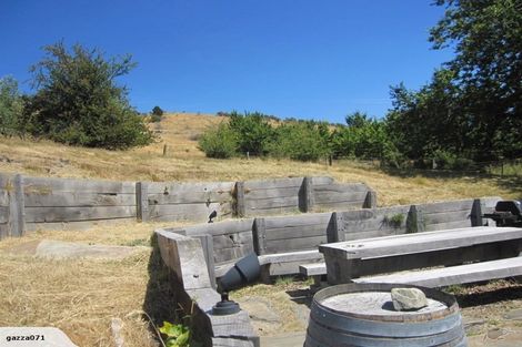 Photo of property in Rowan Cottage, 1674 Saint Bathans Loop Road, Saint Bathans, 9386