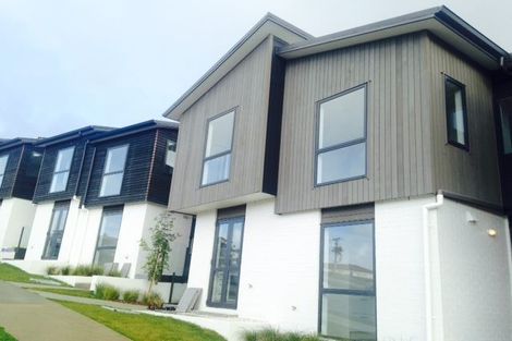 Photo of property in 15/10 Silver Moon Road, Albany Heights, Auckland, 0632