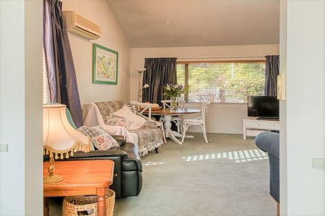 Photo of property in 2/1004 Waipuna Street, Mahora, Hastings, 4120