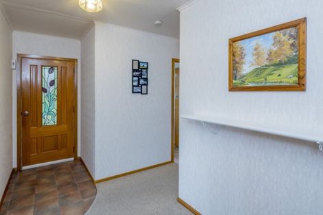 Photo of property in 92a Weraroa Road, Levin, 5510