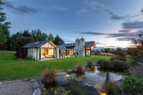 Photo of property in 837f Lake Hawea-albert Town Road, Albert Town, Wanaka, 9382