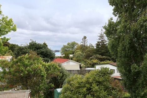 Photo of property in 813 Te Atatu Road, Te Atatu Peninsula, Auckland, 0610