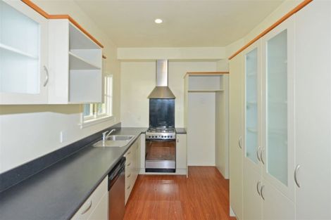 Photo of property in 1/61 Searells Road, Strowan, Christchurch, 8052