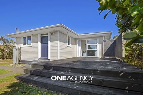 Photo of property in 95 Te Pene Avenue, Titahi Bay, Porirua, 5022