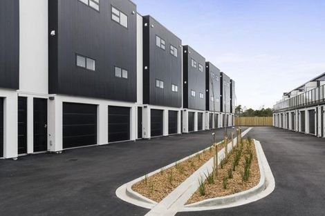 Photo of property in 9/22 Ashley Place, Papamoa Beach, Papamoa, 3118